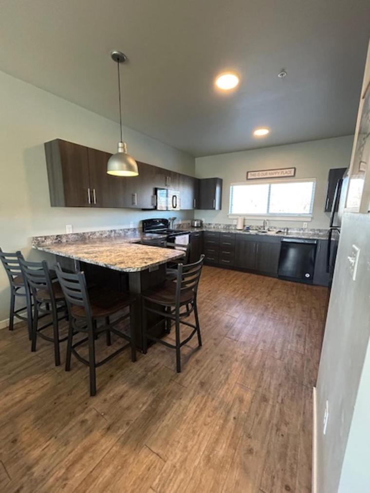 Bringham'S Mill Apartments Perfect For Groups Full Kitchen Gym And Free Parking Rexburg Kültér fotó